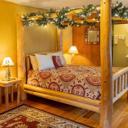 The Woods Inn Inlet المظهر الخارجي الصورة