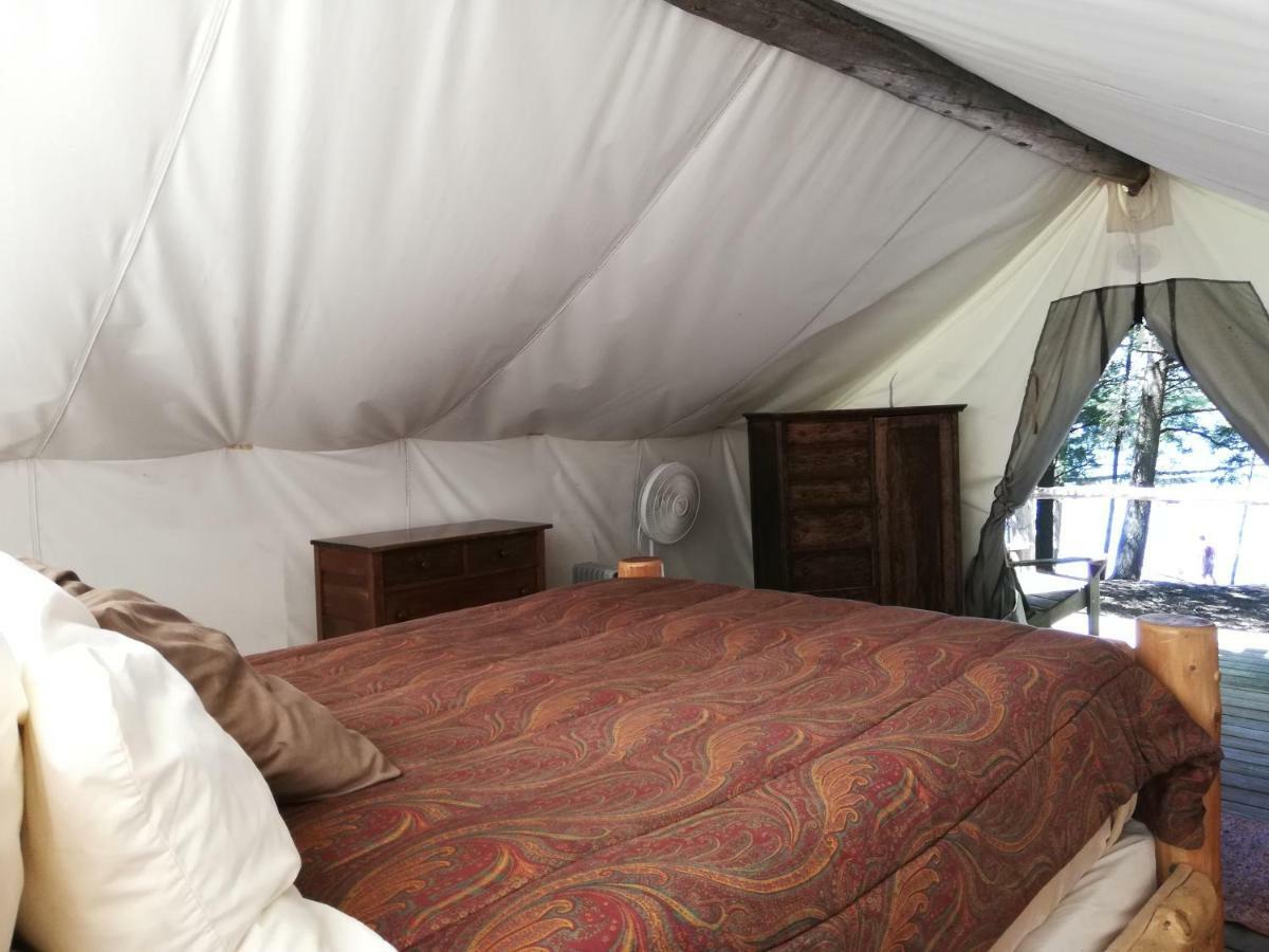 The Woods Inn Inlet المظهر الخارجي الصورة