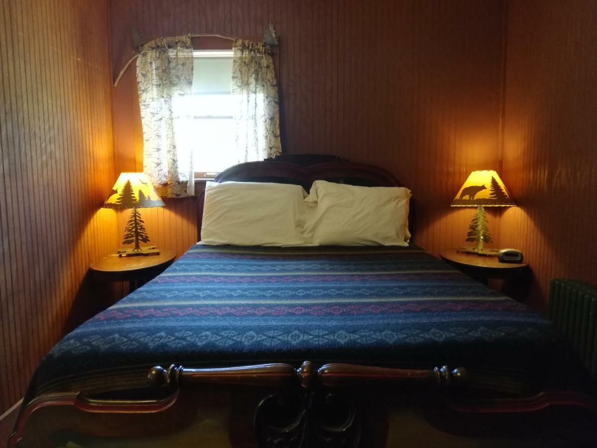 The Woods Inn Inlet المظهر الخارجي الصورة