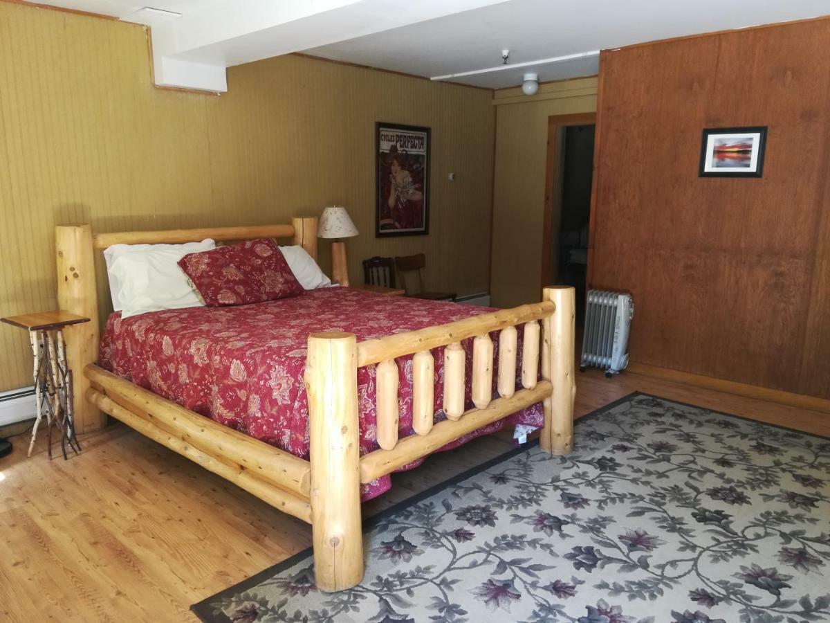 The Woods Inn Inlet المظهر الخارجي الصورة