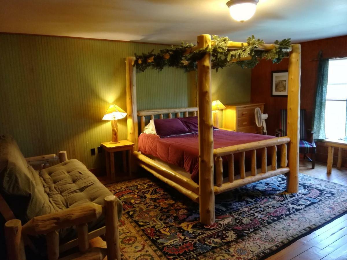 The Woods Inn Inlet المظهر الخارجي الصورة